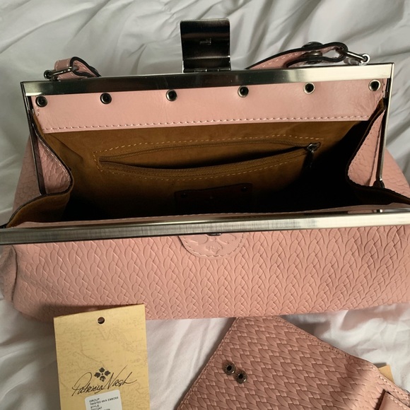 NWT Patricia Nash handbag & matching wallet - Picture 6 of 8